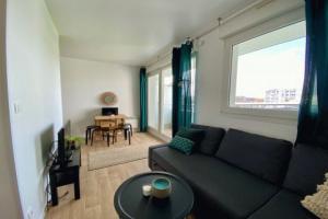 Picture of listing #328300998. Appartment for sale in Lille