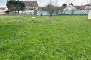 Picture of listing #328303747. Land for sale in Rieux