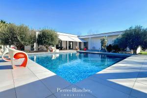 Picture of listing #328305047. House for sale in Le Cap d'Agde