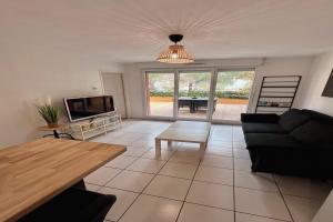 Picture of listing #328306186. Appartment for sale in Seilh