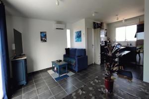 Thumbnail of property #328307579. Click for details