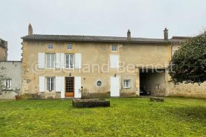 Picture of listing #328325928. House for sale in Sauzé-Vaussais