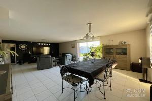 Thumbnail of property #328328622. Click for details