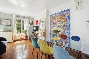 Picture of listing #328352672. Appartment for sale in Suresnes