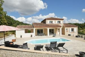 Picture of listing #328353721. House for sale in Saint-Caprais-de-Lerm