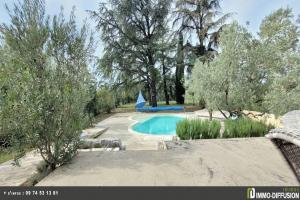 Thumbnail of property #328379029. Click for details