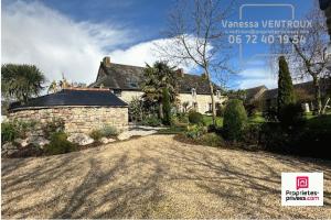 Picture of listing #328389643. House for sale in Bain-de-Bretagne