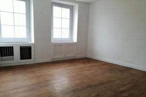 Thumbnail of property #328392818. Click for details