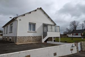 Picture of listing #328436113. House for sale in Coëtlogon