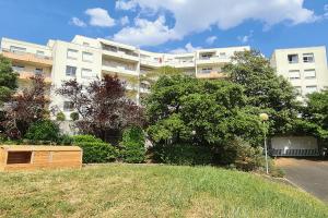 Picture of listing #328446539. Appartment for sale in Saint-Herblain