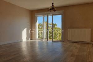 Picture of listing #328448287. Appartment for sale in Nevers