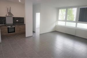 Thumbnail of property #328450542. Click for details