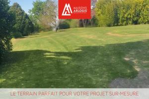 Picture of listing #328477943. Land for sale in Châtillon