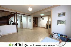 Picture of listing #328481140. House for sale in Gençay