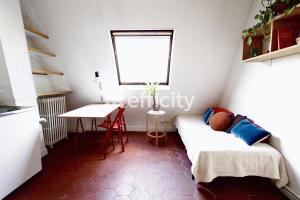 Picture of listing #328481639. Appartment for sale in Paris