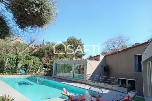 Picture of listing #328498685. House for sale in Collioure