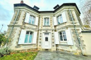 Picture of listing #328499955. House for sale in Angers