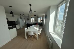Picture of listing #328511171. Appartment for sale in Dinard