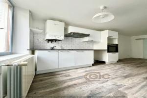 Picture of listing #328518153. Appartment for sale in Saint-Germain-en-Laye