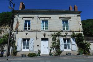 Picture of listing #328523993. House for sale in Fontevraud-l'Abbaye