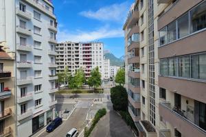 Picture of listing #328527585. Appartment for sale in Grenoble