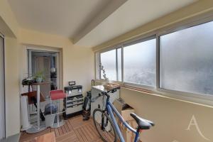 Picture of listing #328528628. Appartment for sale in Romainville