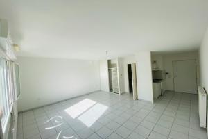 Thumbnail of property #328592450. Click for details