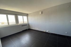 Picture of listing #328595254. Appartment for sale in Orléans