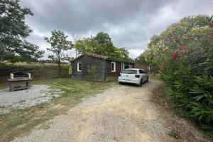 Thumbnail of property #328595453. Click for details