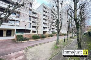 Picture of listing #328597317. Appartment for sale in Élancourt