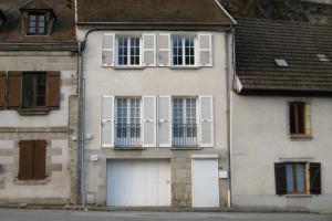 Picture of listing #328606426. Appartment for sale in Aubusson