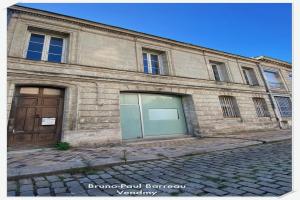 Picture of listing #328629548. Building for sale in Bordeaux