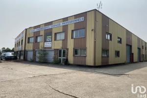 Picture of listing #328632456. Building for sale in Vaux-le-Pénil