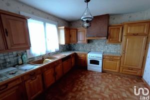 Thumbnail of property #328635556. Click for details