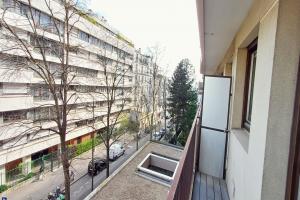 Picture of listing #328636704. Appartment for sale in Paris