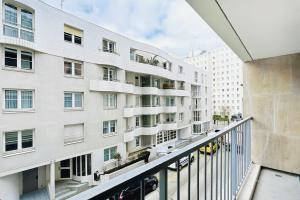 Picture of listing #328639391. Appartment for sale in Paris
