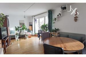 Picture of listing #328639608. Appartment for sale in Saint-Denis
