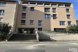 Picture of listing #328640410. Appartment for sale in Avignon