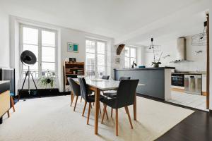 Picture of listing #328647453. Appartment for sale in Paris