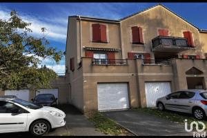 Picture of listing #328653304. Appartment for sale in Savigny-le-Temple