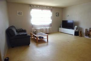 Thumbnail of property #328677215. Click for details