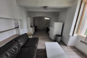 Picture of listing #328679602. Appartment for sale in Sénas