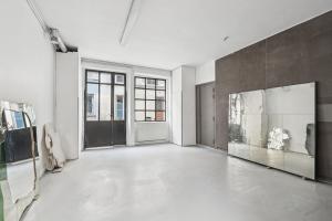 Picture of listing #328692573. Appartment for sale in Paris