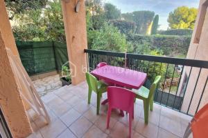 Picture of listing #328693855. Appartment for sale in Bandol