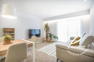 Picture of listing #328706371. Appartment for sale in Saint-Rémy-de-Provence