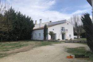 Picture of listing #328706988. House for sale in Eygalières