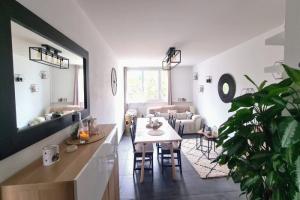 Picture of listing #328707752. Appartment for sale in Saint-Étienne