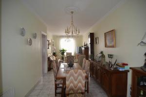 Picture of listing #328713342. House for sale in Versailles