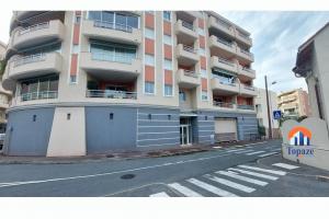 Picture of listing #328714243. Appartment for sale in Saint-Raphaël