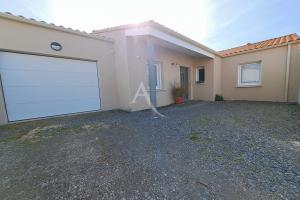 Thumbnail of property #328718081. Click for details
